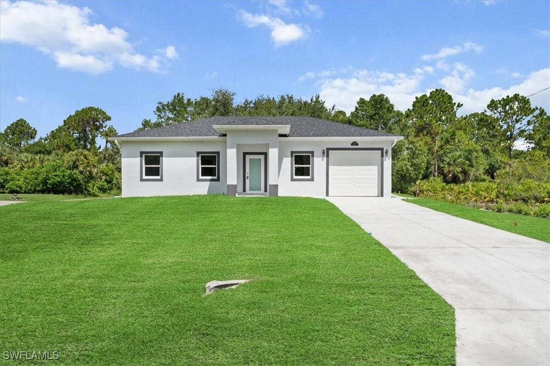 134 Fox Ave., Lehigh Acres, FL 33974