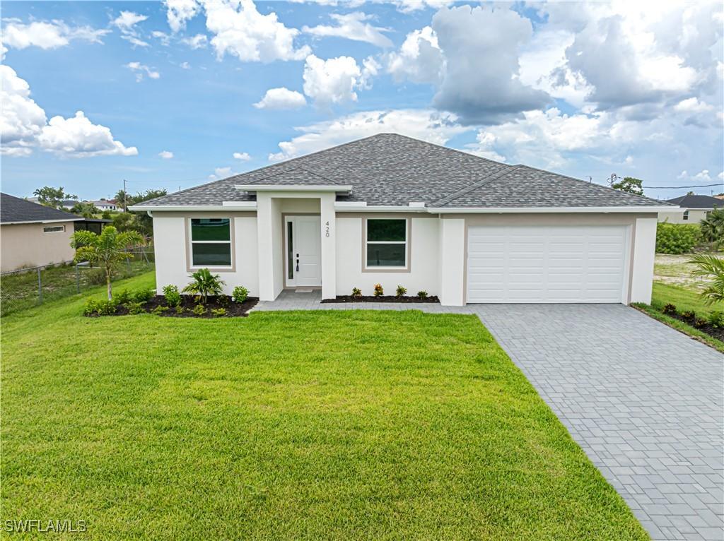 420 NW 18th Pl., Cape Coral, FL 33993