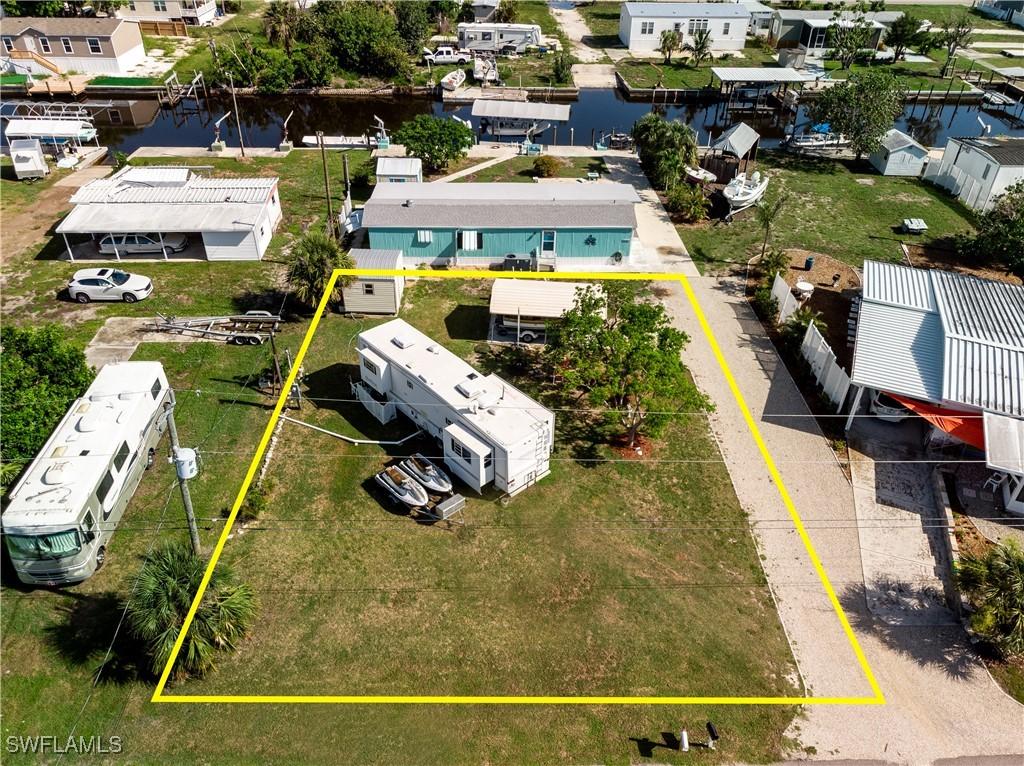 5050 Sandpiper Dr., St. James City, FL 33956
