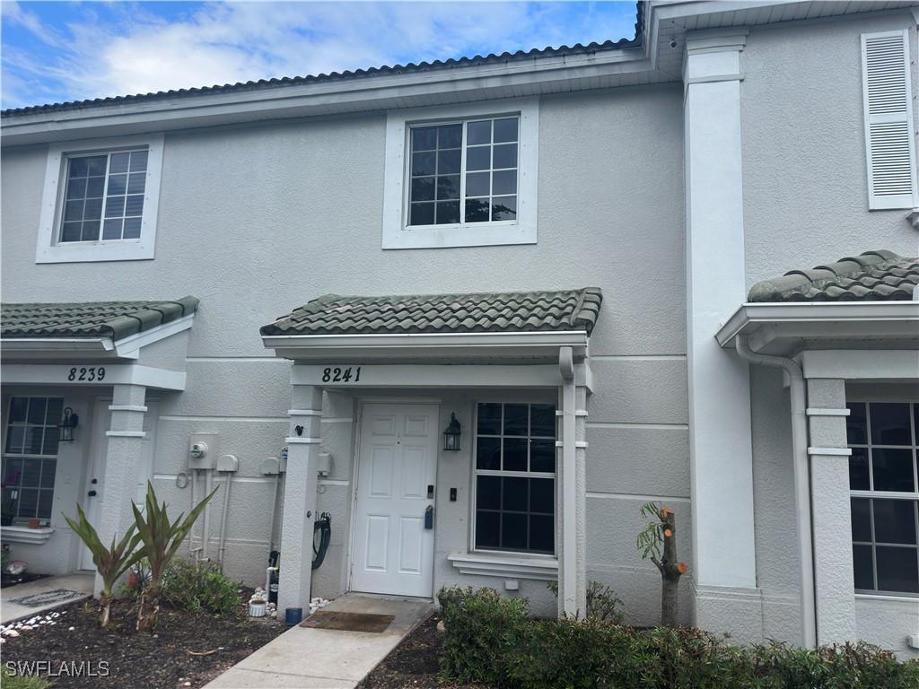 8241 Pacific Beach Dr., Fort Myers, FL 33966