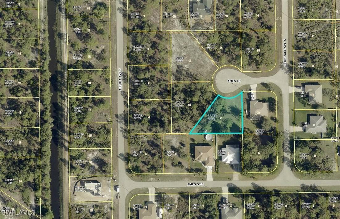 510 Ames Ct., Lehigh Acres, FL 33974