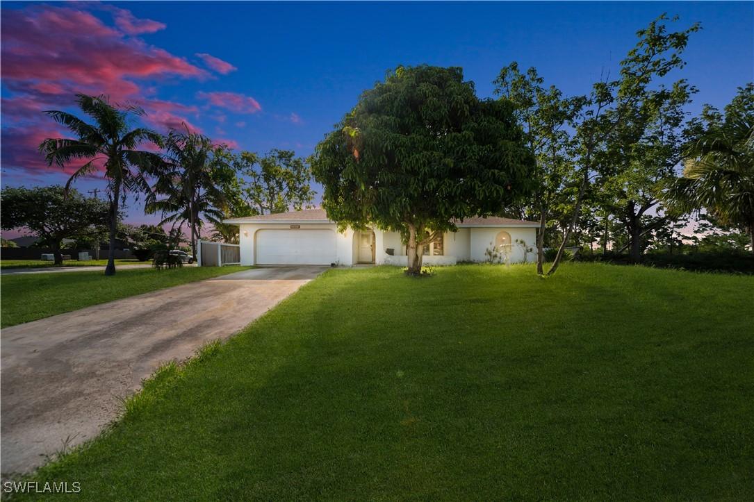 2501 SE 8th Pl., Cape Coral, FL 33904
