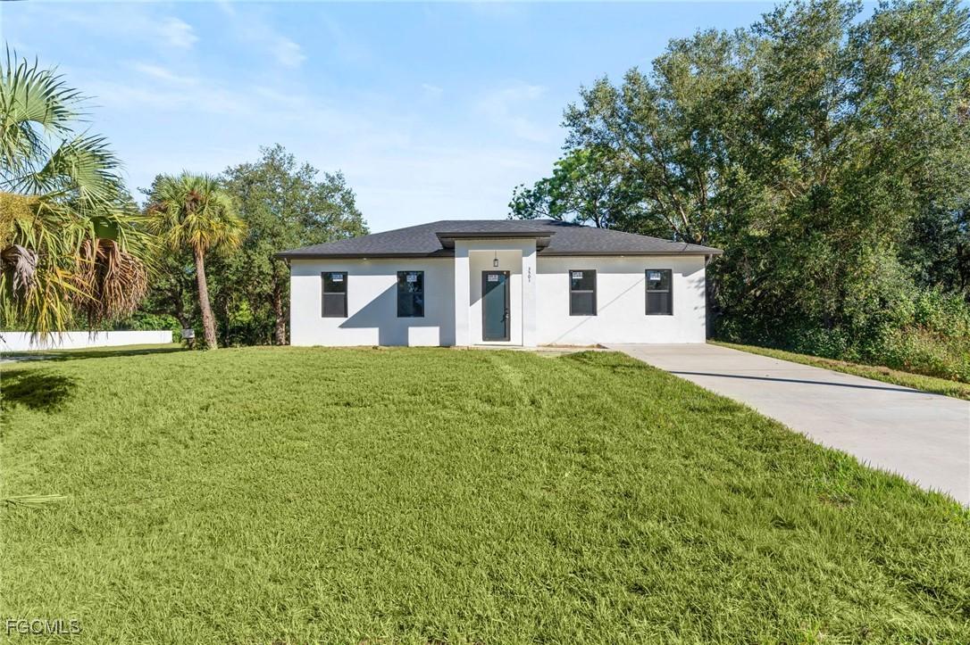3501 E 10th St., Lehigh Acres, FL 33972