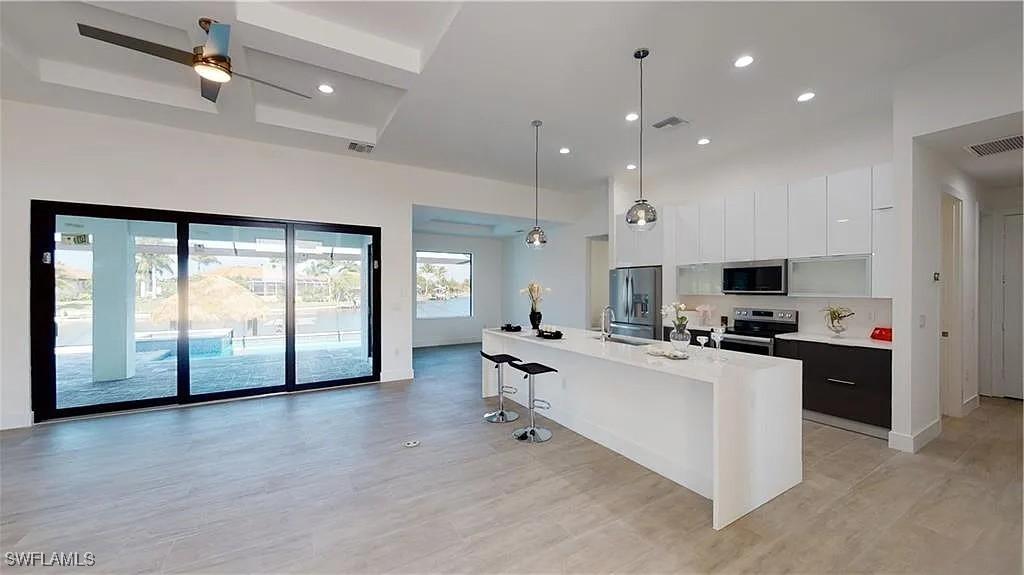 1525 NW 34th Ave., Cape Coral, FL 33993