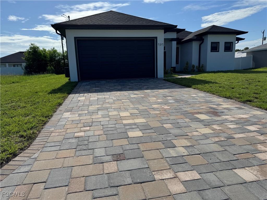 707 NE Juanita Pl., Cape Coral, FL 33909