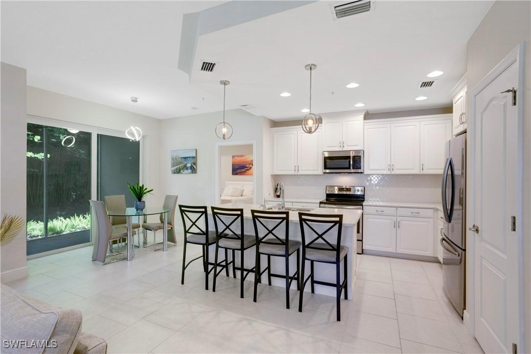 2343 Sheen Ln. #401, Naples, FL 34120