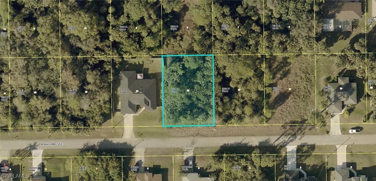867 Spaulding St., Lehigh Acres, FL 33974