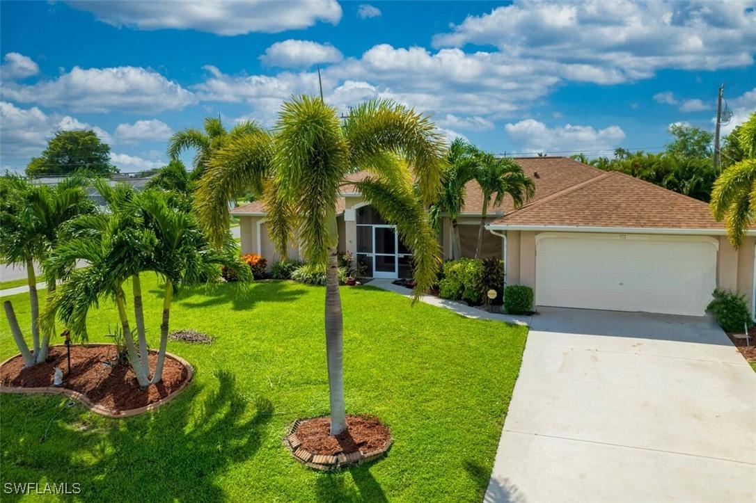 914 SW 9th Ct., Cape Coral, FL 33991