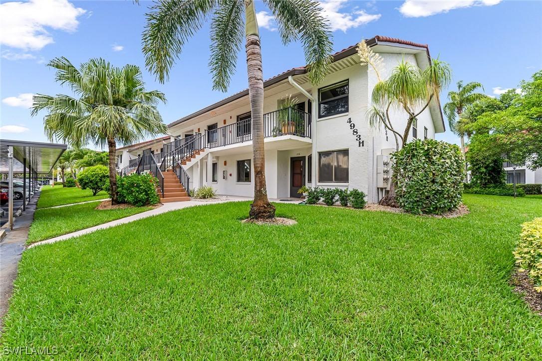 4983 Pepper Cir. #H206, Naples, FL 34113