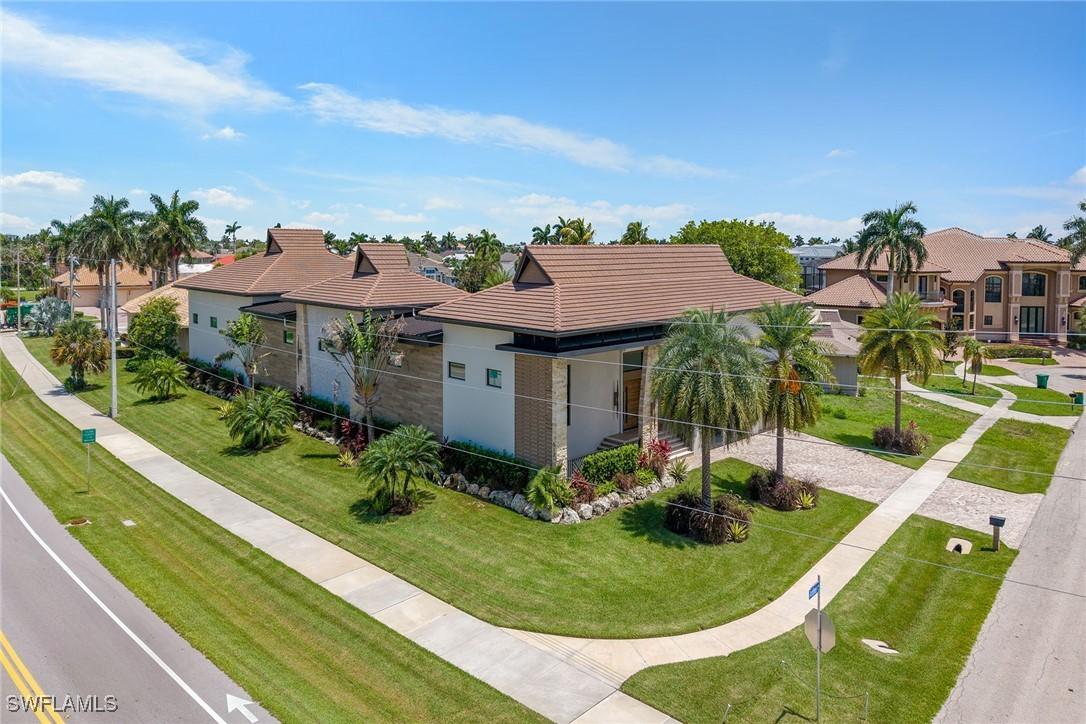 517 N Barfield Dr., Marco Island, FL 34145