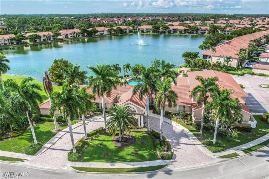 6655 Huntington Lakes Cir. #202, Naples, FL 34119