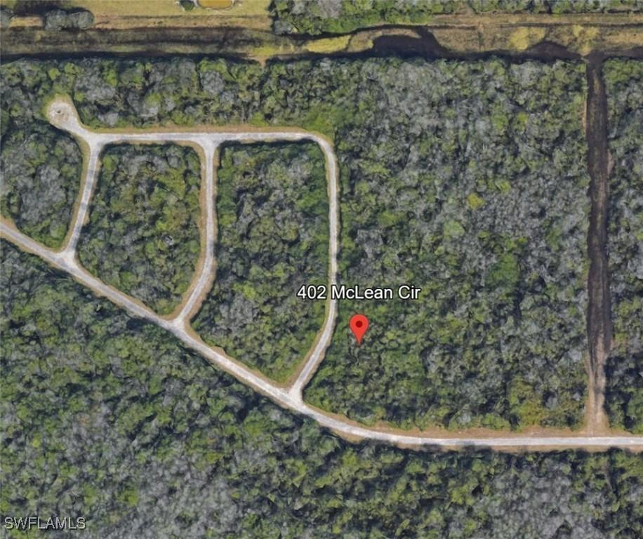 402 Mclean Cir., Lehigh Acres, FL 33972