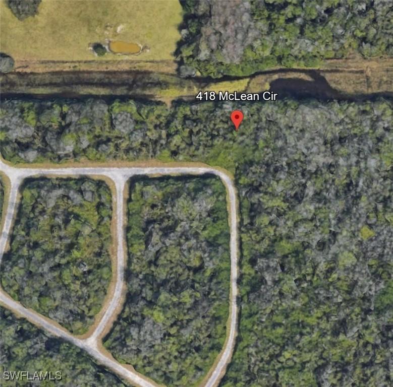 418 Mclean Cir., Lehigh Acres, FL 33972