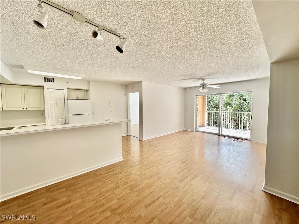 1260 Wildwood Lakes Blvd. #204, Naples, FL 34104