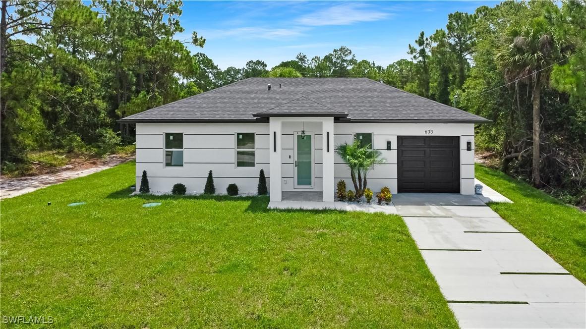 633 Wabasso Ave., Lehigh Acres, FL 33974