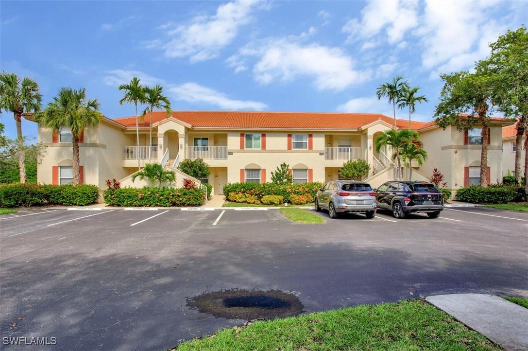 6605 Huntington Lakes Cir. #103, Naples, FL 34119