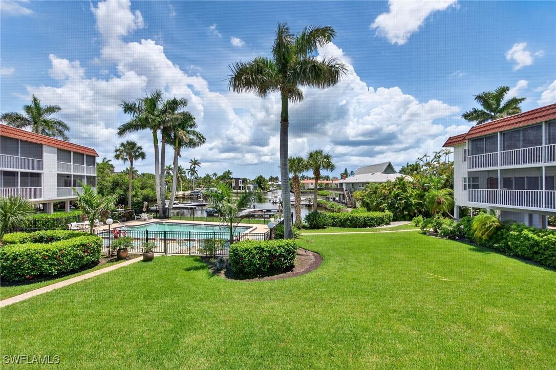 1666 Osprey Ave. #106, Naples, FL 34102