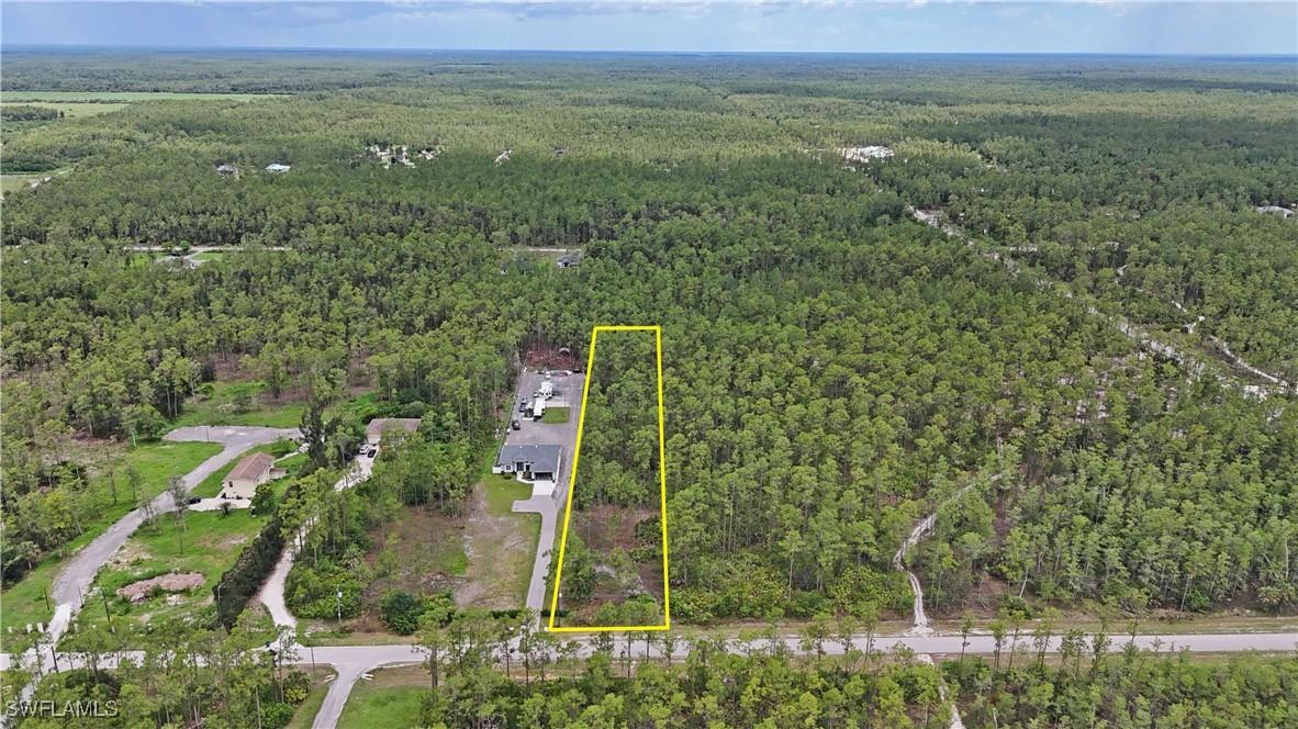 4th Ave., Naples, FL 34120