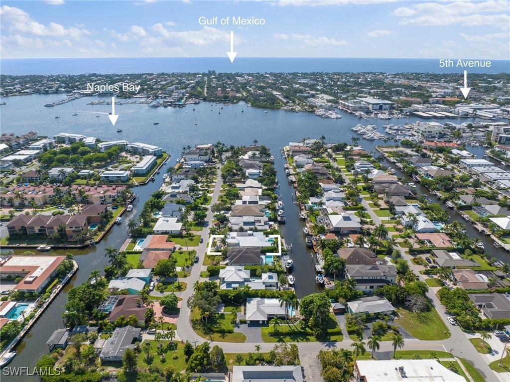 1521 Pelican Ave., Naples, FL 34102