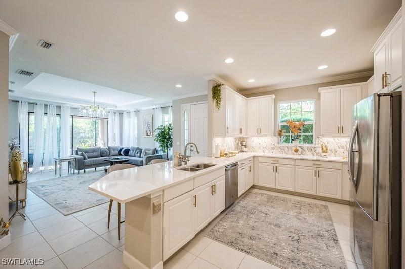 8070 Calle Canovas St., Naples, FL 34114