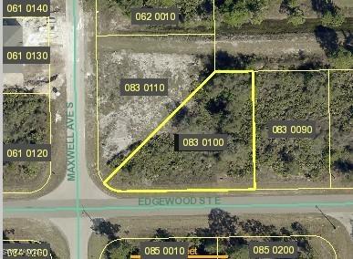 1217 Edgewood St., Lehigh Acres, FL 33974