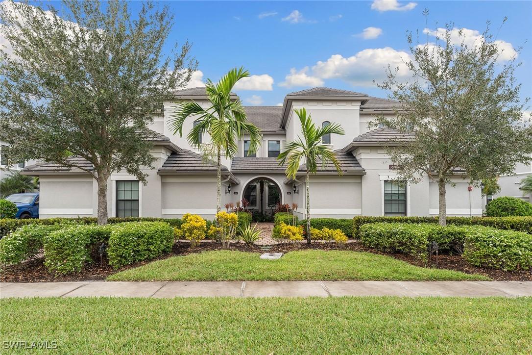 12041 Covent Garden Ct. #2202, Naples, FL 34120