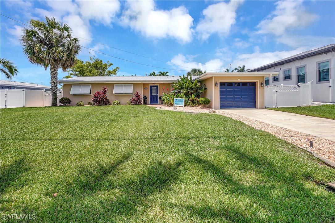 1105 Lenox Ct., Cape Coral, FL 33904