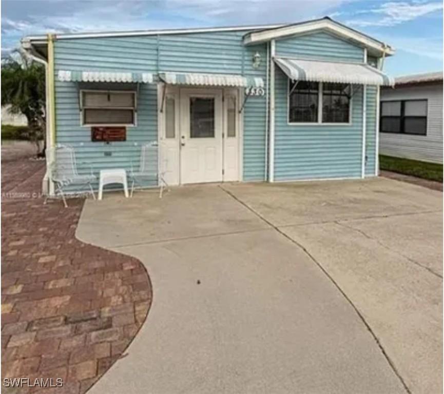 330 Imperial Wilderness Blvd., Naples, FL 34114