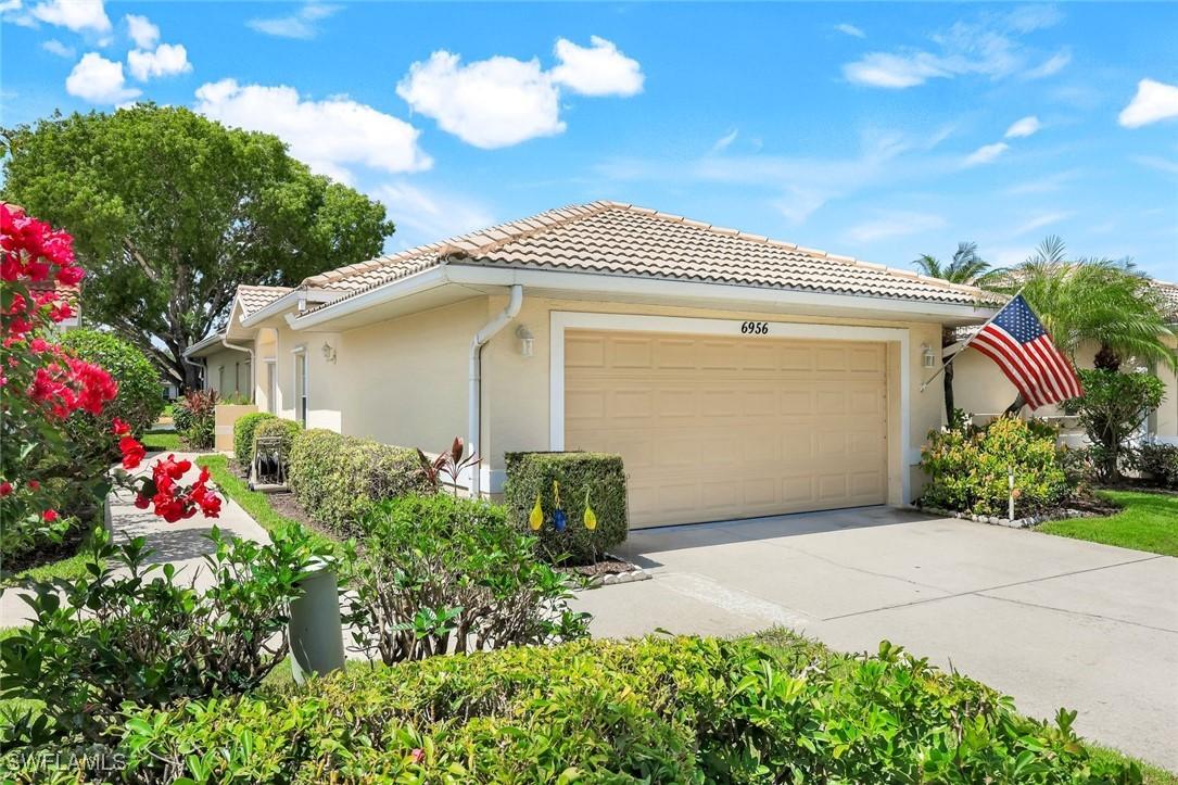 6956 Lone Oak Blvd., Naples, FL 34109