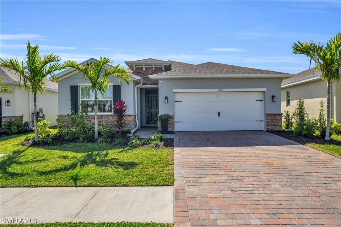 440 Coral Reef Pl., Cape Coral, FL 33993