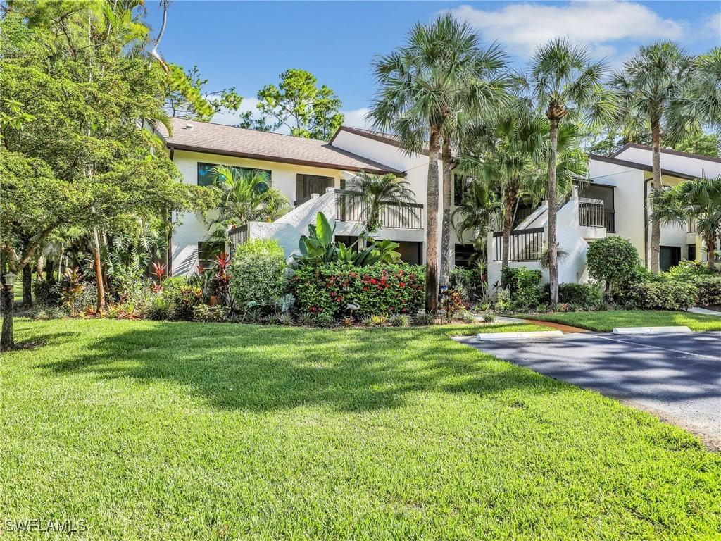 1826 Kings Lake Blvd. #101, Naples, FL 34112