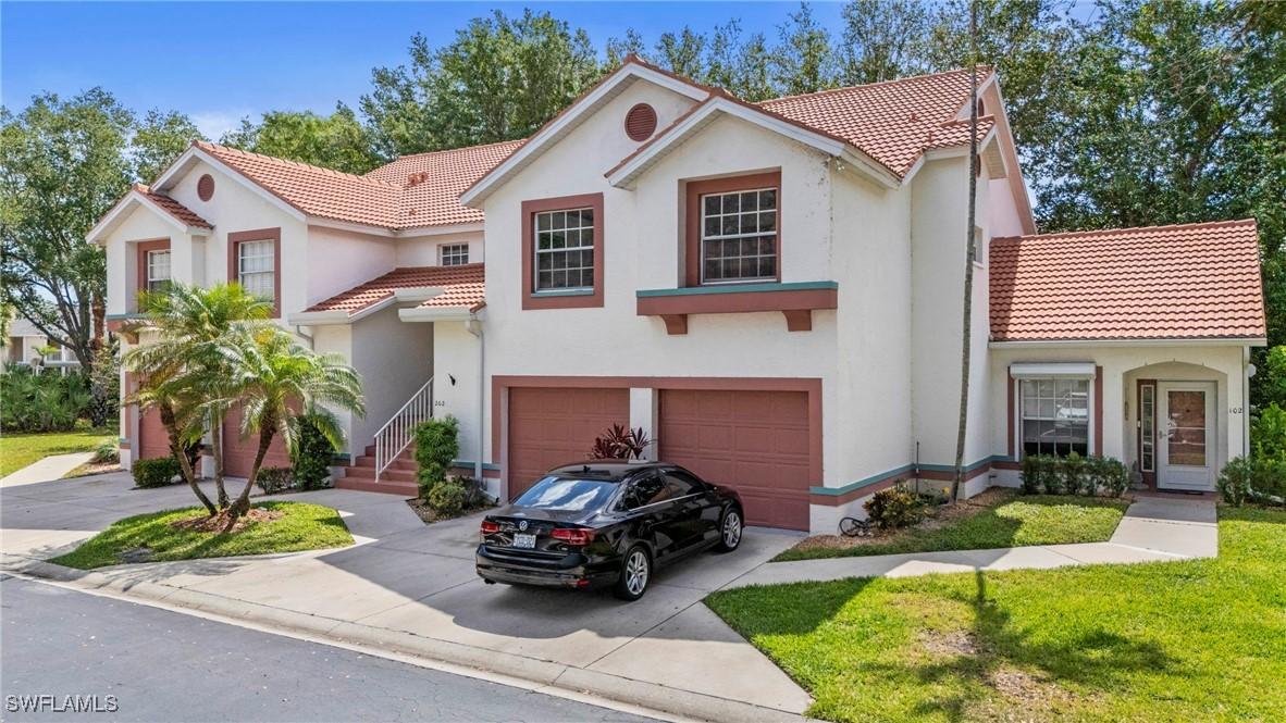 505 Windsor Sq. #202, Naples, FL 34104