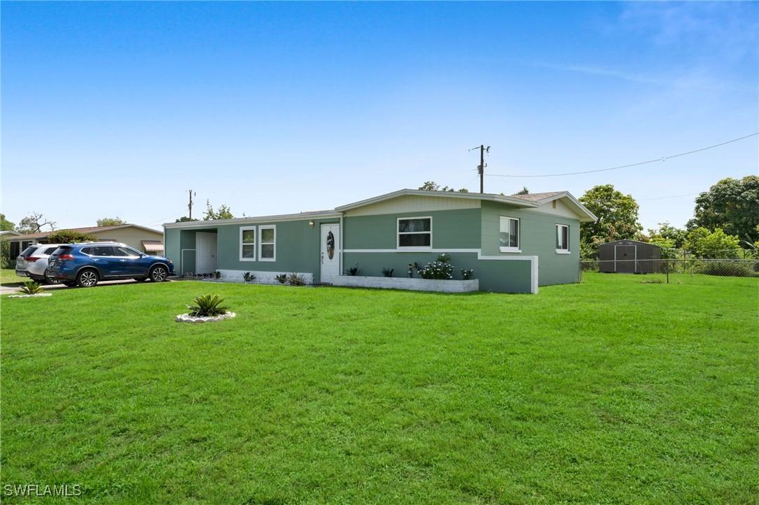 102 Oleander Rd., Lehigh Acres, FL 33936