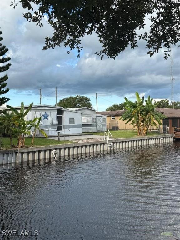 1026 Ridgewater Ln., Moore Haven, FL 33471