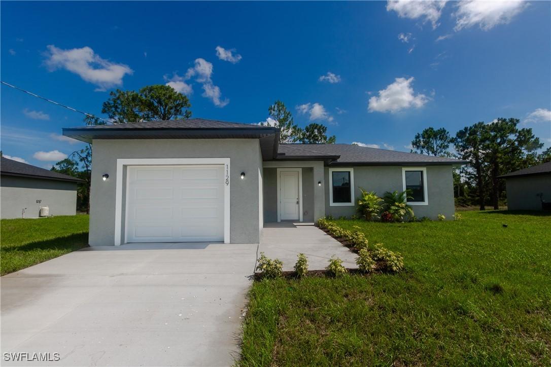 1129 Deauville St., Lehigh Acres, FL 33974