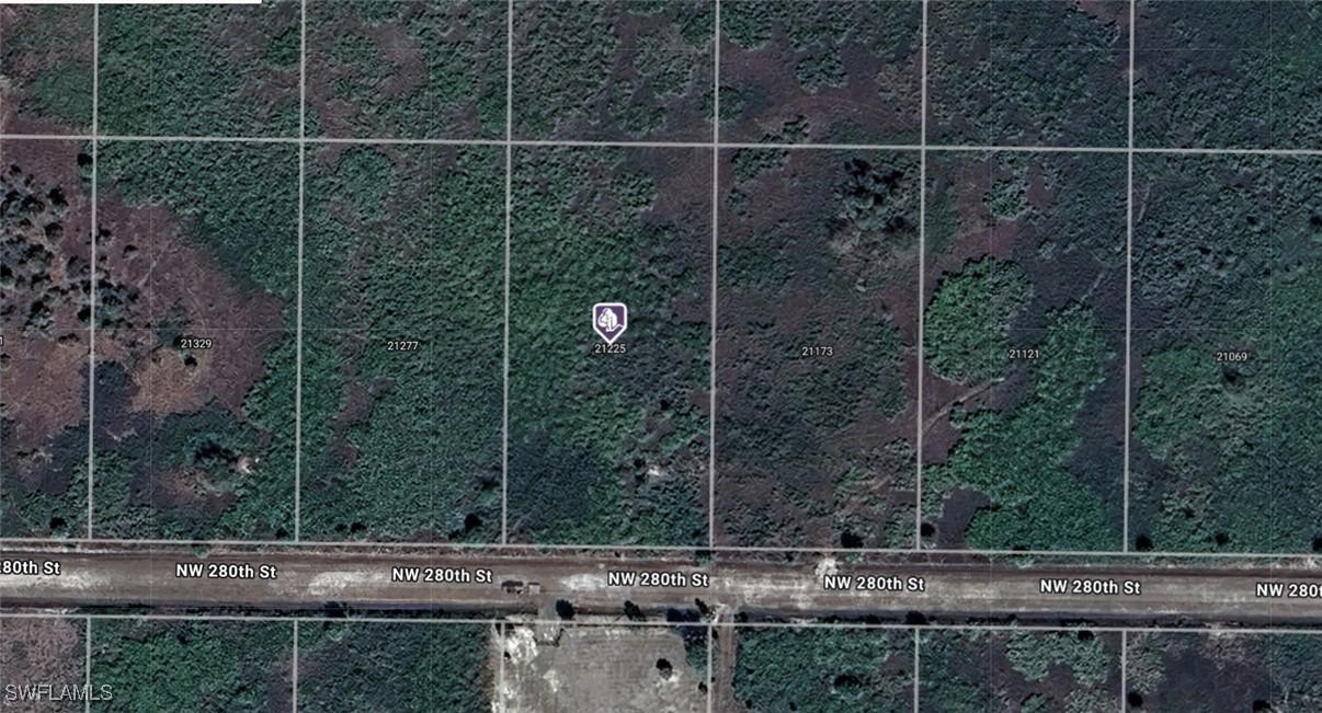 21225 NW 280th St., Okeechobee, FL 34972