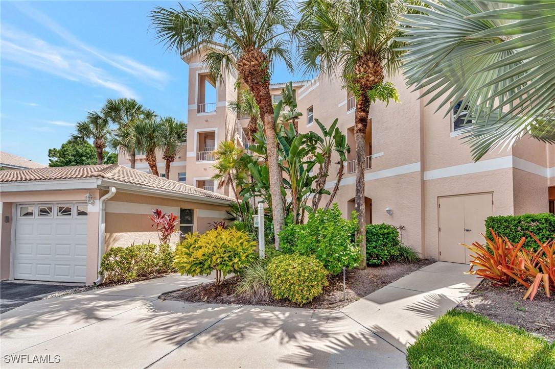 992 Woodshire Ln. #D303, Naples, FL 34105