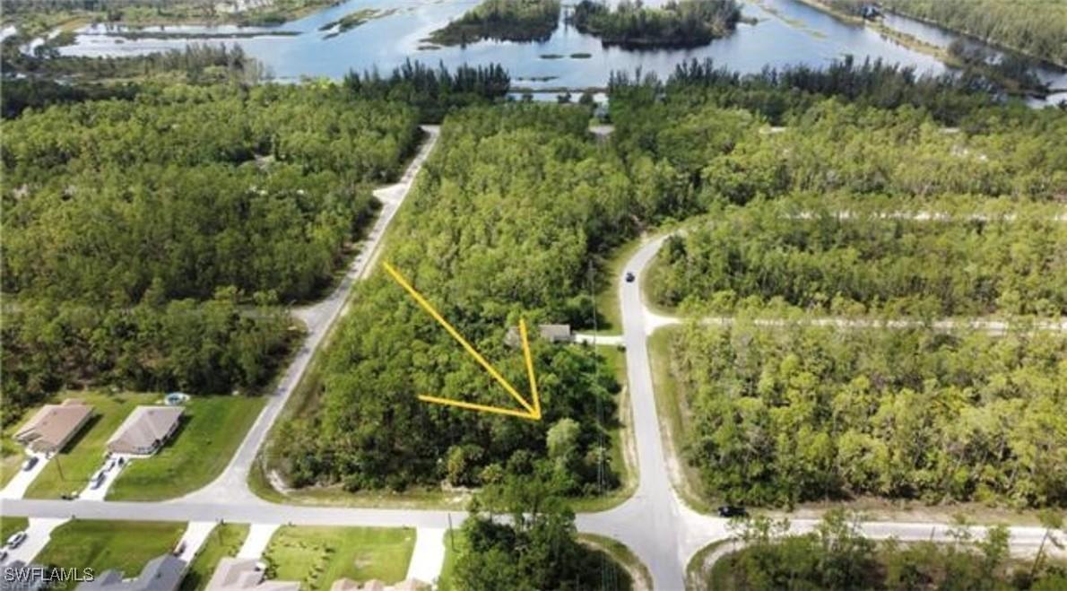 209 Woodburn Dr., Lehigh Acres, FL 33972