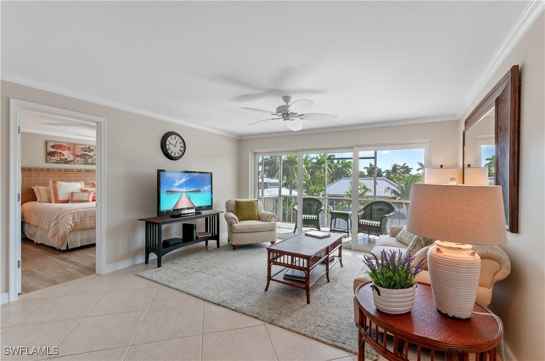 534 12th Ave., Naples, FL 34102