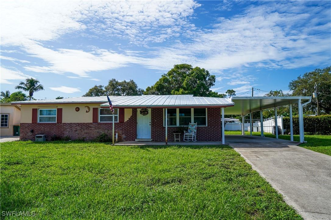 4180 Coconut Cir., Naples, FL 34104