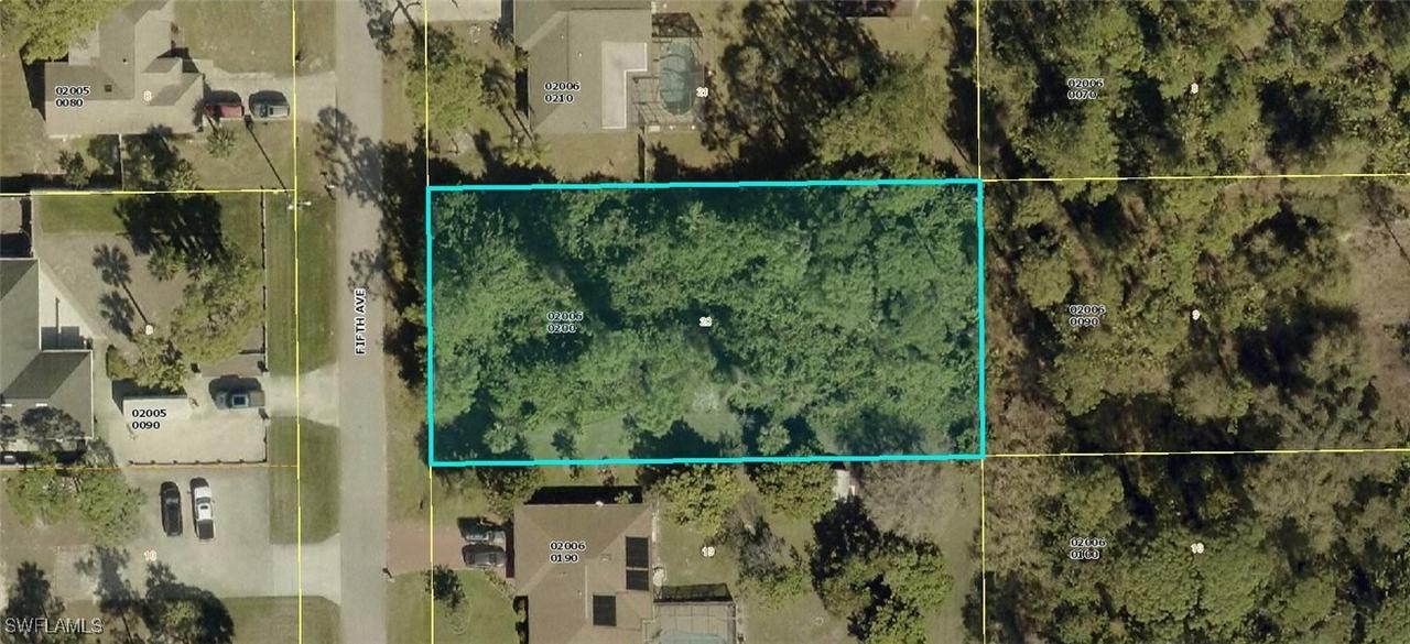 410 5th Ave., Lehigh Acres, FL 33972