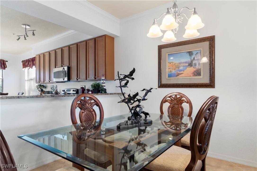 9715 Acqua Ct. #121, Naples, FL 34113