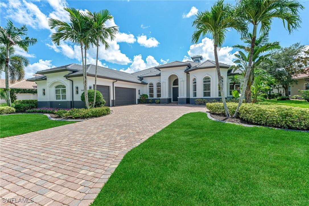 5688 Hammock Isles Dr., Naples, FL 34119
