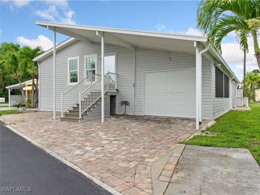 113 Willow Ln. #21, Naples, FL 34114