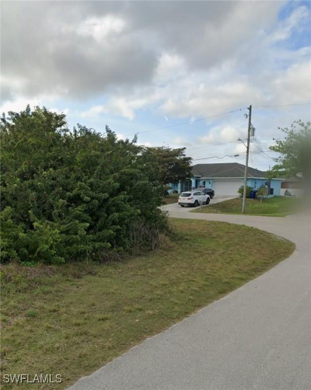 823 Chapel Ave., Lehigh Acres, FL 33971