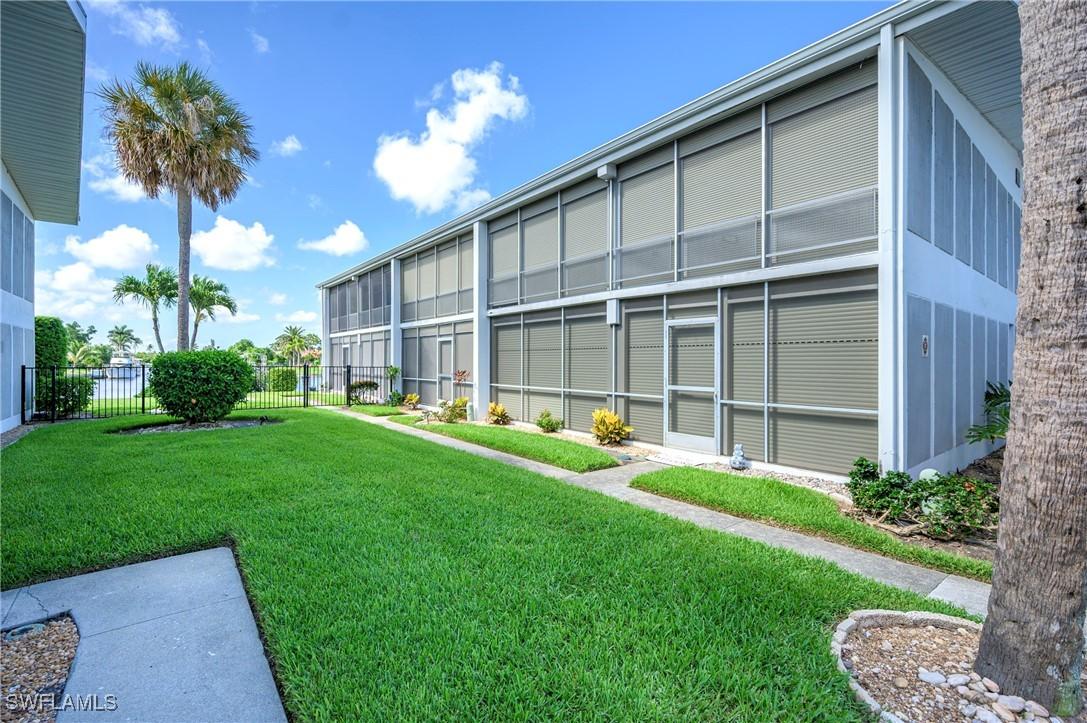 330 Tudor Dr. #102, Cape Coral, FL 33904