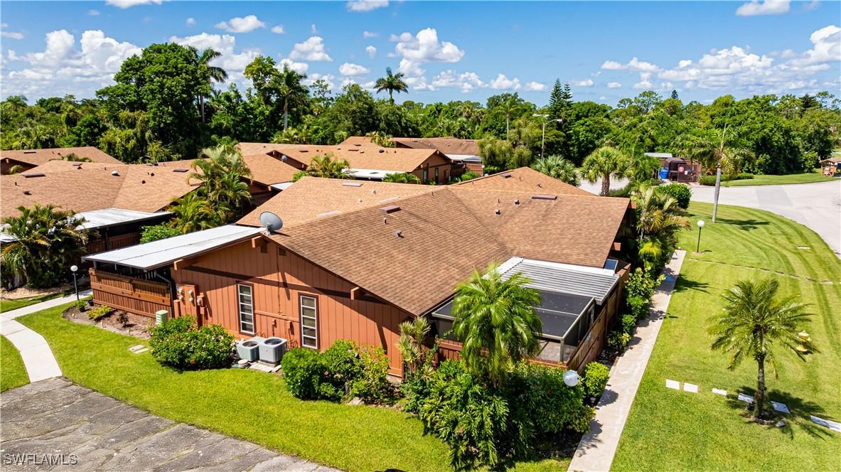 15488 Crystal Lake Dr., North Fort Myers, FL 33917