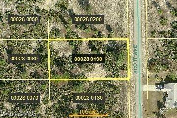 613 Scott Ave., Lehigh Acres, FL 33972