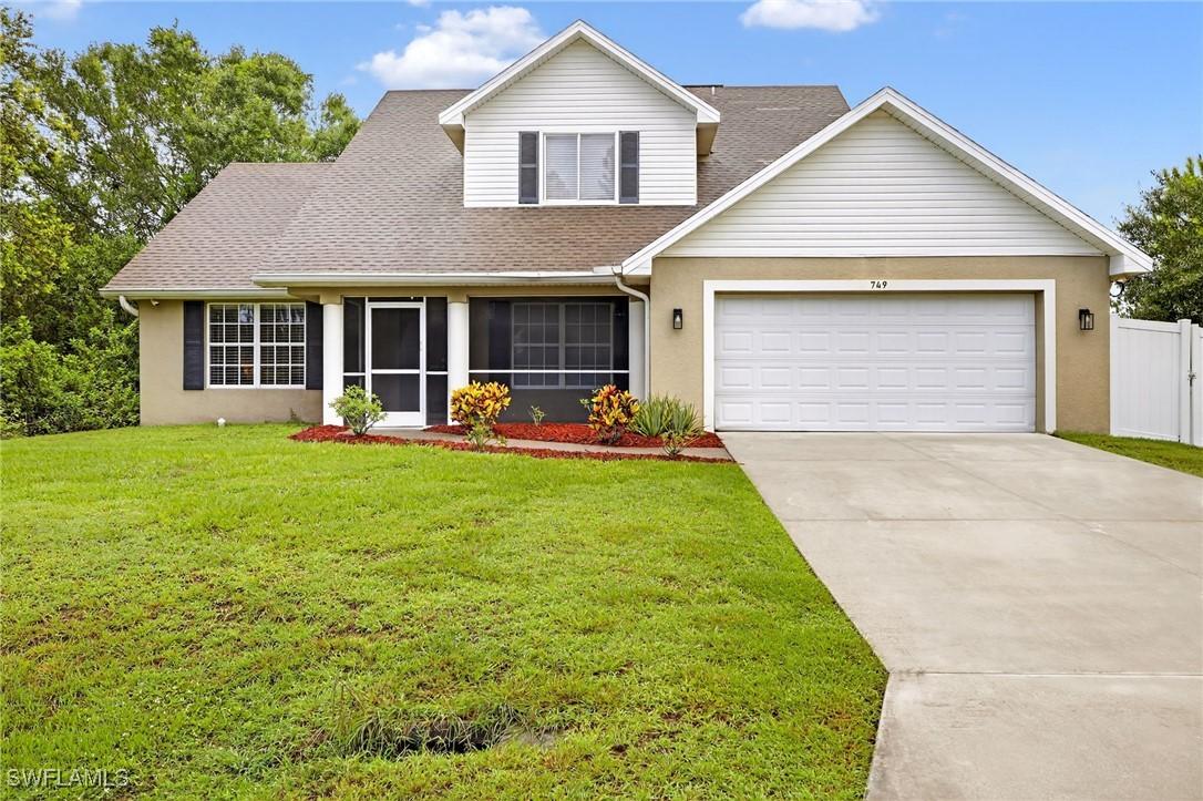 749 Chambers St., Lehigh Acres, FL 33974
