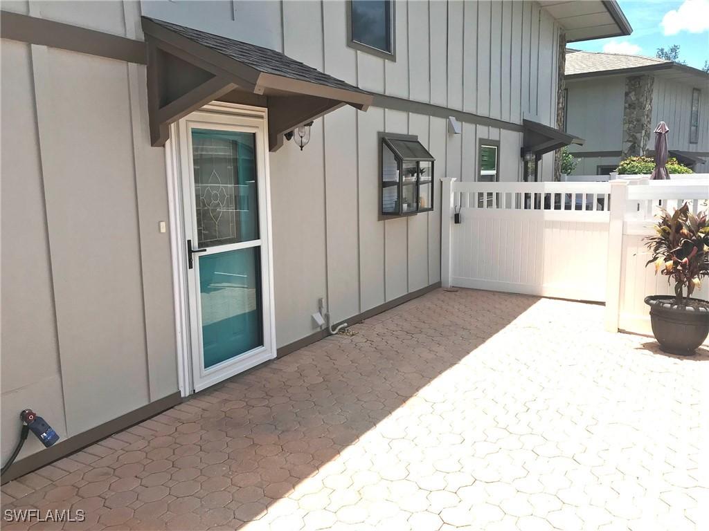 4295 Island Cir. #2, Fort Myers, FL 33919